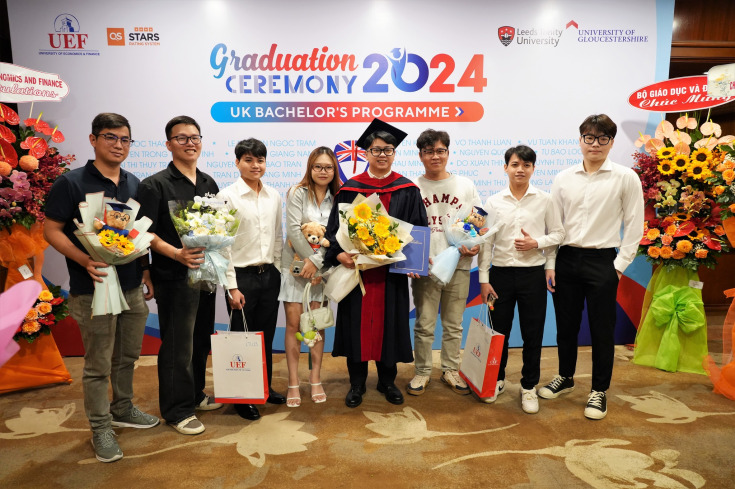 LỄ BẾ GIẢNG VÀ TRAO BẰNG TỐT NGHIỆP CỦA GLOUCESTERSHIRE VIETNAM NIÊN KHÓA 2020 - 2024 196