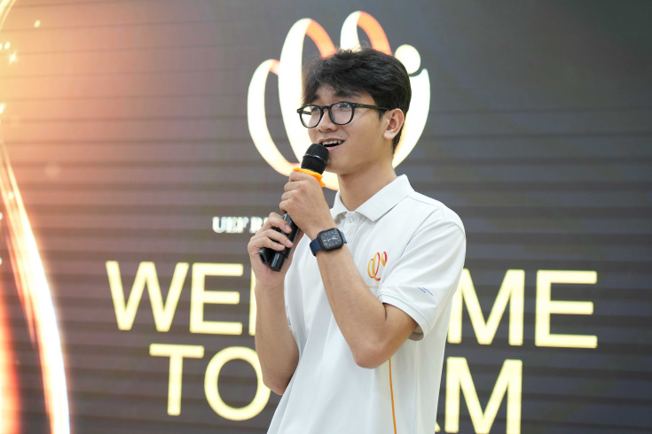 GLOUCESTERSHIRE VIETNAM GẶP GỠ TÂN SINH VIÊN KHÓA 2024 VÀO ĐẦU NĂM HỌC MỚI 103