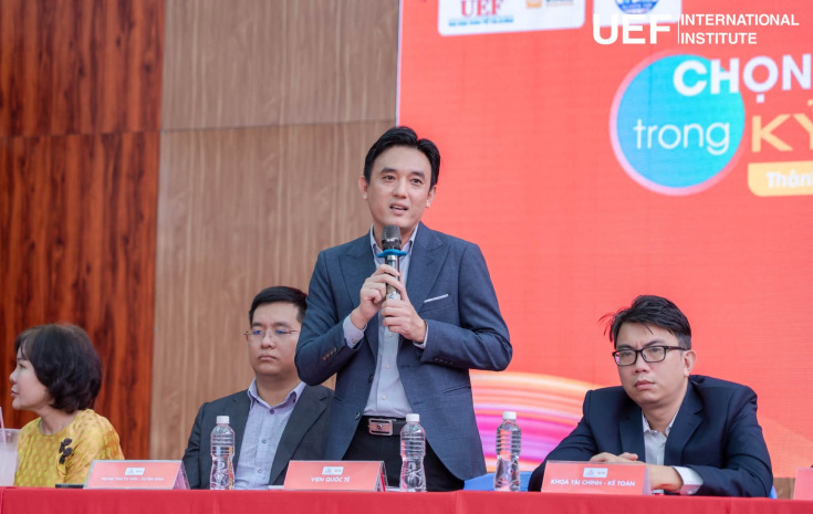 GLOUCESTERSHIRE VIETNAM ĐỒNG HÀNH CÙNG HỌC SINH THPT NGUYỄN TRÃI ĐỊNH HƯỚNG NGHỀ NGHIỆP TRONG KỶ NGUYÊN SỐ 11