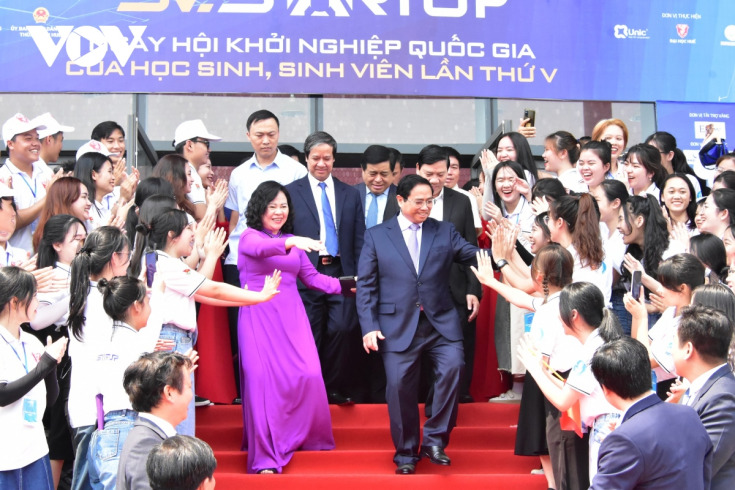 LAN TỎA CẢM HỨNG KHỞI NGHIỆP TRONG HỌC SINH, SINH VIÊN 13