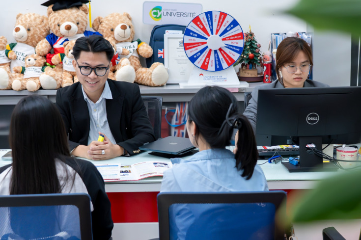 PHỤ HUYNH VÀ 2K8 TÌM HIỂU LỘ TRÌNH CỬ NHÂN ANH QUỐC TRƯỚC KỲ THI TỐT NGHIỆP THPT 30