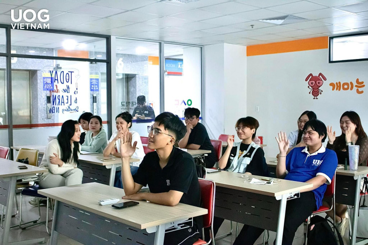 WORKSHOP:  “ĐA VŨ TRỤ NGÀNH DỊCH VỤ” CÙNG HAI CHUYÊN GIA 21