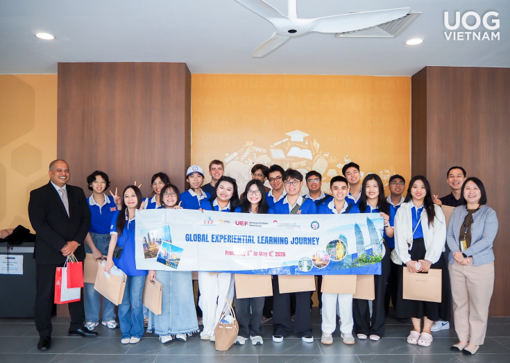 SINH VIÊN GLOUCESTERSHIRE VIETNAM GIAO LƯU HỌC THUẬT TẠI ĐẠI HỌC CURTIN SINGAPORE 7