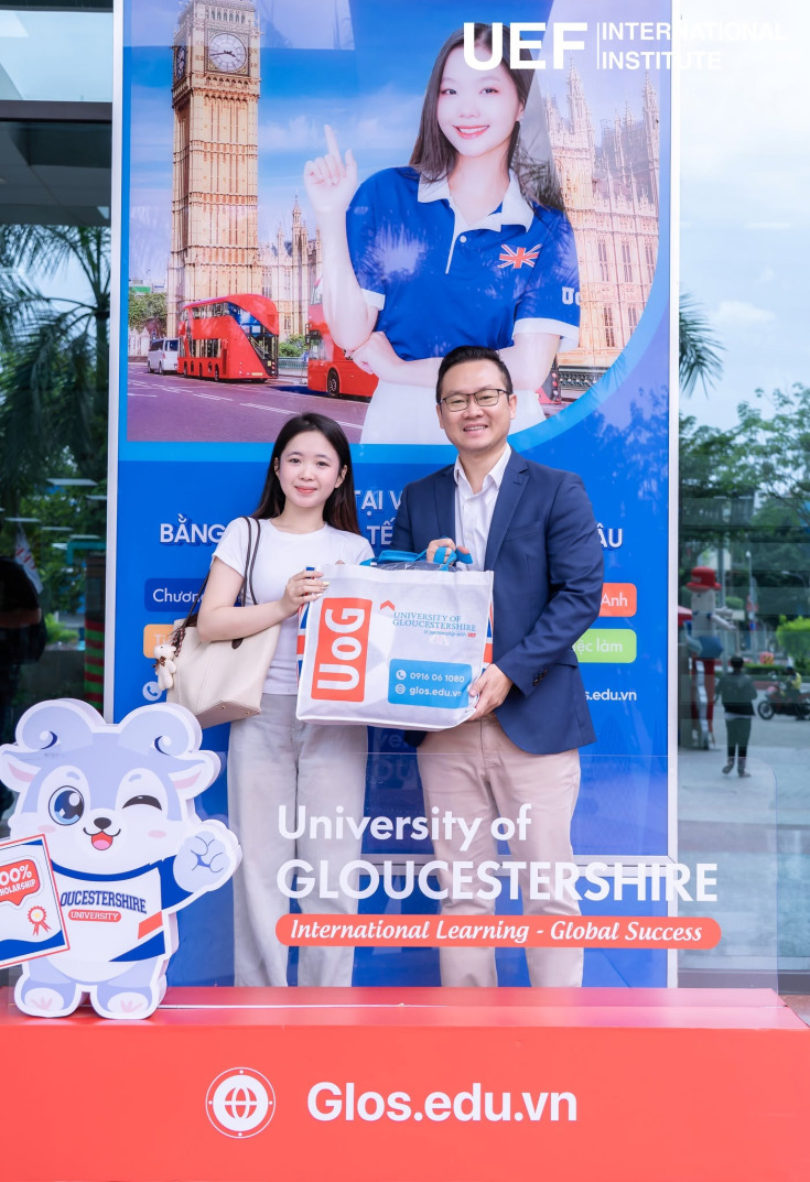 GLOUCESTERSHIRE VIETNAM CHÍNH THỨC ĐÓN NHỮNG TÂN SINH VIÊN ĐẦU TIÊN 39