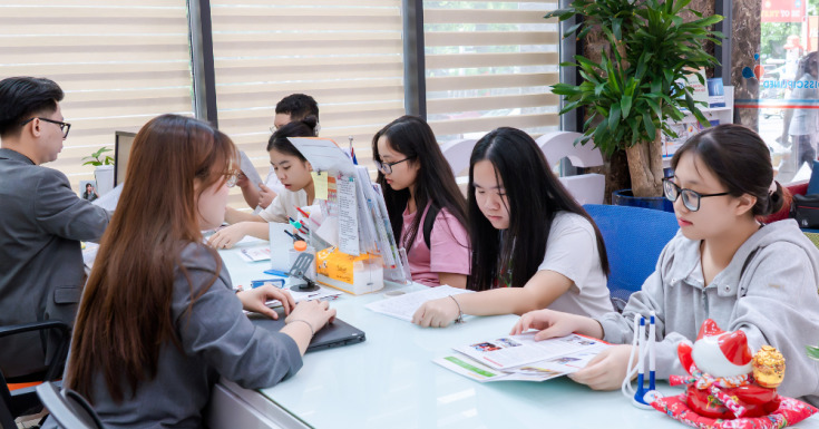 GLOUCESTERSHIRE VIETNAM ƯU ĐÃI 5 TRIỆU ĐỒNG, MỞ THÊM CƠ HỘI CHO 2K8 SAU KHI CÓ ĐIỂM THI 14