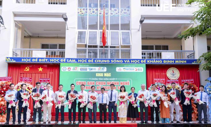 GLOUCESTERSHIRE VIETNAM ĐỒNG HÀNH CÙNG HỌC SINH THPT VÕ THỊ SÁU TRONG HÀNH TRÌNH CHỌN NGHỀ THỜI ĐẠI SỐ 5