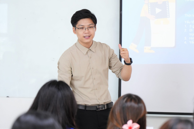 UOG VIETNAM ĐÀO TẠO CỬ NH N ANH QUỐC THEO XU HƯỚNG 4.0 48