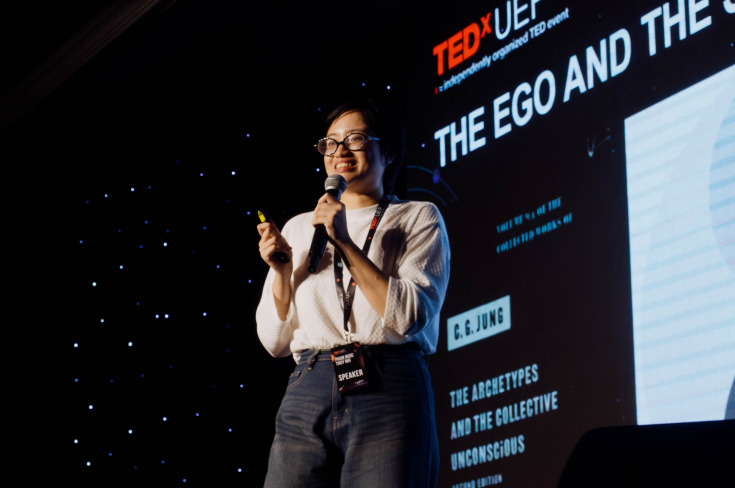 TEDX UEF 2025: "NOIF" VÀ ĐÊM BÙNG CHÁY KHÁT VỌNG, BIẾN TRI THỨC THÀNH HÀNH ĐỘNG 72