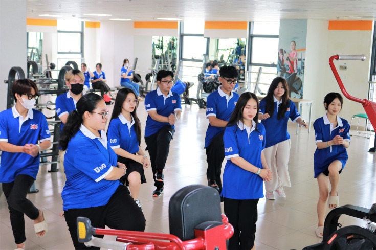 TỔNG HỢP HÌNH ẢNH HOẠT ĐỘNG TEAM BUILDING DÀNH CHO TÂN SINH VIÊN 49