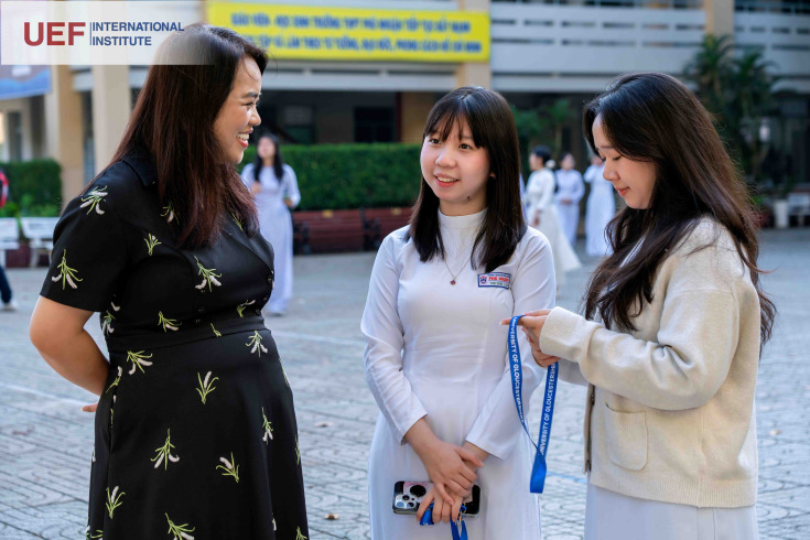 GLOUCESTERSHIRE VIETNAM MANG ĐẾN HÀNH TRÌNH HỌC TẬP TOÀN CẦU CHO HỌC SINH THPT PHÚ NHUẬN 26