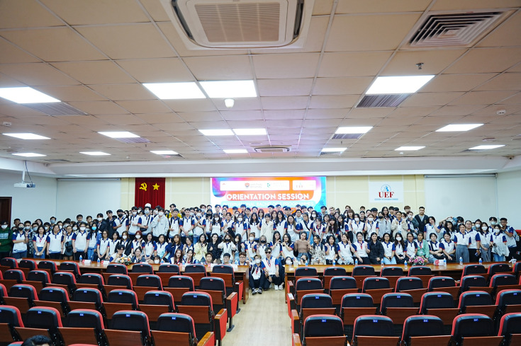 ĐH GLOUCESTERSHIRE VIETNAM TỔ CHỨC SINH HOẠT ĐẦU KHOÁ DÀNH CHO TÂN SINH VIÊN 8