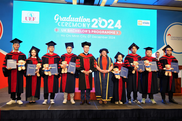 LỄ BẾ GIẢNG VÀ TRAO BẰNG TỐT NGHIỆP CỦA GLOUCESTERSHIRE VIETNAM NIÊN KHÓA 2020 - 2024 76