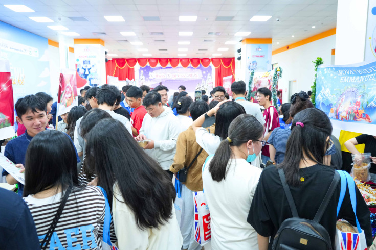 HỌC SINH TRẢI NGHIỆM MÔI TRƯỜNG ĐẠI HỌC QUỐC TẾ TẠI SỰ KIỆN OPEN DAY – GLOUCESTERSHIRE VIETNAM 61