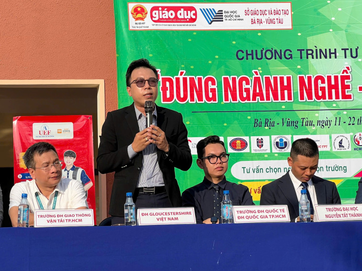 NHIỀU HỌC SINH TẠI BÀ RỊA - VŨNG TÀU QUAN TÂM ĐẾN CHƯƠNG TRÌNH CỬ NHÂN QUỐC TẾ CỦA GLOUCESTERSHIRE VIETNAM 8