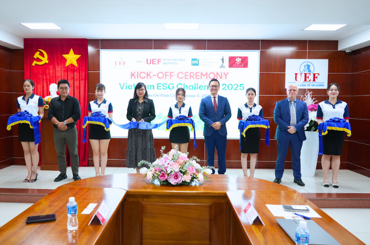 KHAI MẠC VÒNG TĂNG TRƯỞNG CUỘC THI VIETNAM ESG CHALLENGE 2025 TẠI UEF 56