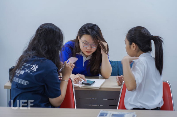 UEFERS BỔ SUNG KIẾN THỨC CHUYÊN NGÀNH TỪ GIÁO SƯ TRƯỜNG ĐẠI HỌC GLOUCESTERSHIRE - ANH QUỐC 67