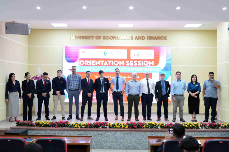 GLOUCESTERSHIRE VIETNAM GẶP GỠ TÂN SINH VIÊN KHÓA 2024 VÀO ĐẦU NĂM HỌC MỚI 83