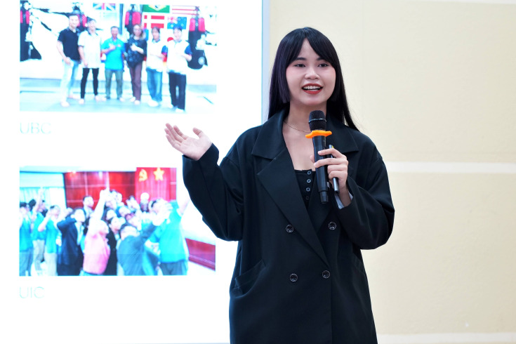 GLOUCESTERSHIRE VIETNAM GẶP GỠ TÂN SINH VIÊN KHÓA 2024 VÀO ĐẦU NĂM HỌC MỚI 99