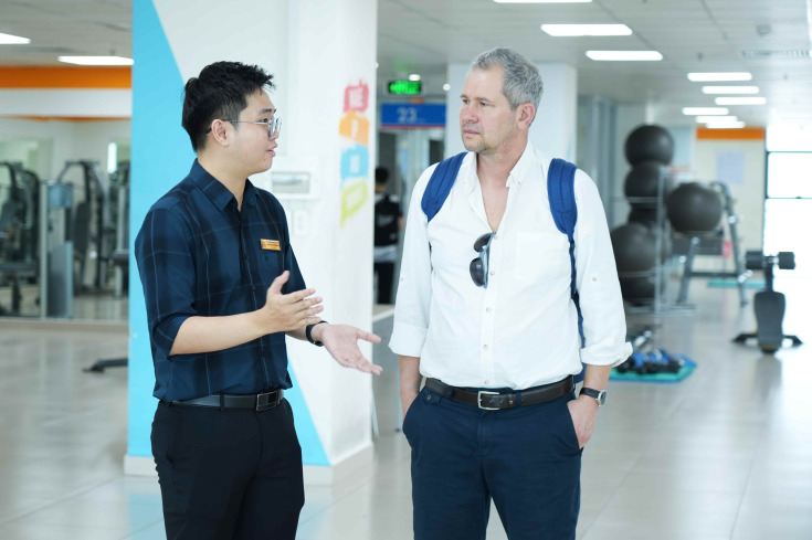 GLOUCESTERSHIRE VIETNAM ĐÓN TIẾP ĐOÀN GIÁO SƯ ĐẾN TỪ ĐH GLOUCESTERSHIRE (ANH QUỐC) - BƯỚC TIẾN MỚI TRONG HỢP TÁC GIÁO DỤC 40