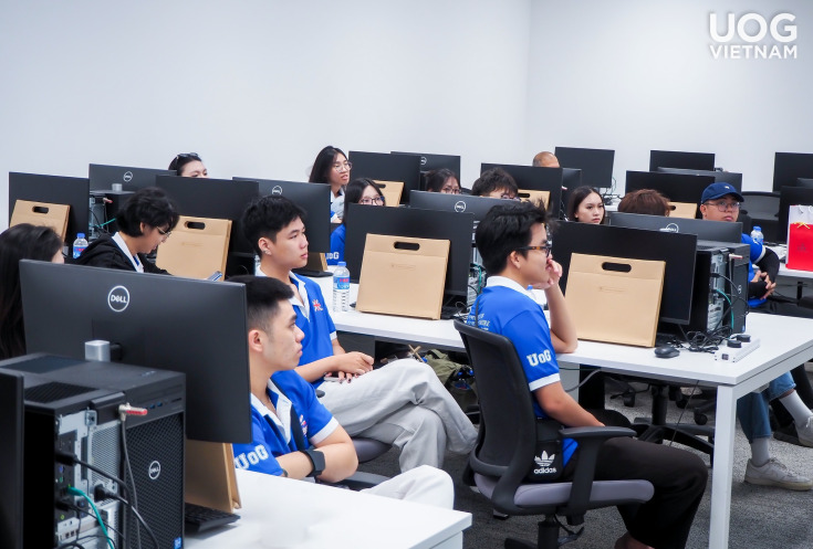 SINH VIÊN GLOUCESTERSHIRE VIETNAM GIAO LƯU HỌC THUẬT TẠI ĐẠI HỌC CURTIN SINGAPORE 20