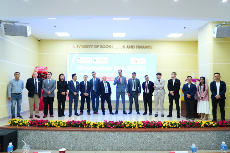 GLOUCESTERSHIRE VIETNAM CHÀO ĐÓN TÂN SINH VIÊN KHÓA 2025 VÀO ĐẦU NĂM HỌC MỚ 58