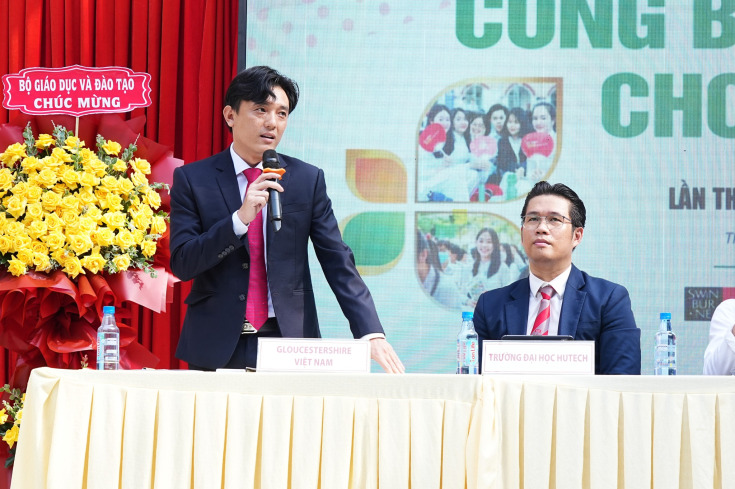 KHỞI ĐỘNG CHƯƠNG TRÌNH TƯ VẤN HƯƠNG NGHIỆP "CÙNG BẠN CHỌN NGHỀ CHO TƯƠNG LAI" LẦN THỨ 17 36