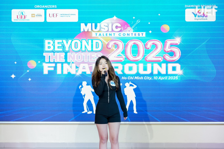 CHUNG KẾT BEYOND THE NOTES 2025: KHI THANH ÂM VIẾT NÊN CẢM XÚC, SÂN KHẤU BỪNG SÁNG TÀI NĂNG 56