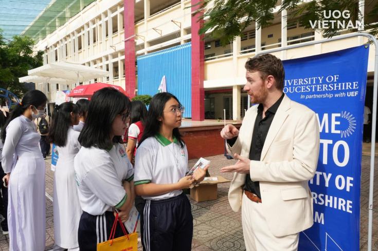 HỌC SINH KHỐI 12 QUAN TÂM ĐẾN CÁC NGÀNH HỌC XU HƯỚNG CỦA TẠI UOG VIETNAM 23
