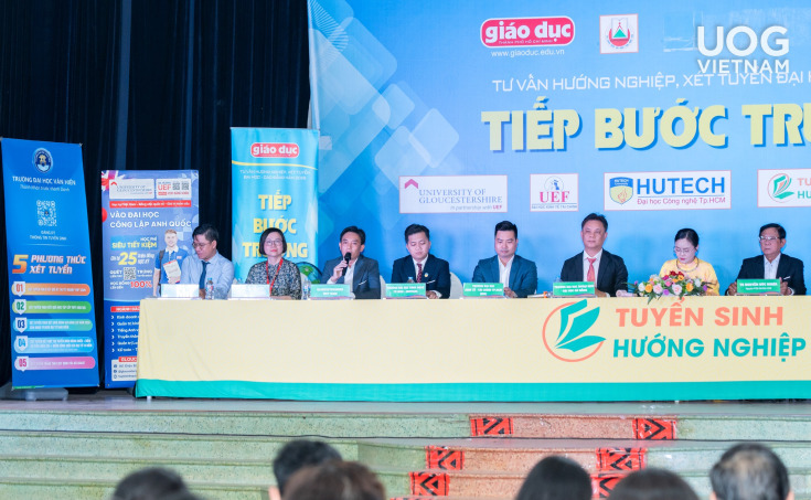 GLOUCESTERSHIRE VIETNAM NỐI TIẾP HÀNH TRÌNH CÙNG HỌC SINH KHU VỰC TÂY NGUYÊN TẠI CHƯƠNG TRÌNH “TIẾP BƯỚC TRƯỜNG THI” 18