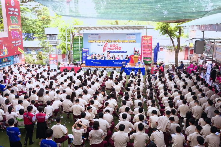 "CHẠM ƯỚC MƠ" – NGÀY HỘI TUYỂN SINH, MỞ LỐI THÀNH CÔNG TOÀN CẦU 11