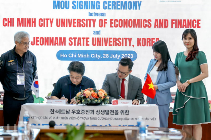 ĐIỂM LẠI NHỮNG HOẠT ĐỘNG QUỐC TẾ NỔI BẬT CỦA UOG VIETNAM NĂM 2023 62