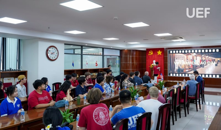 SINH VIÊN GLOUCESTERSHIRE VIETNAM TĂNG CƯỜNG GẮN KẾT BẠN BÈ QUỐC TẾ QUA HOẠT ĐỘNG GIAO LƯU VỚI SINH VIÊN HOA KỲ 95