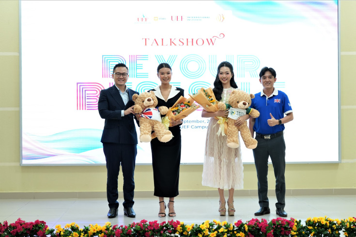 TALKSHOW "BE YOUR BEST SELF" - Á HẬU HỒNG ĐĂNG TRUYỀN CẢM HỨNG XÂY DỰNG DẤU ẤN CÁ NHÂN CHO SINH VIÊN 22