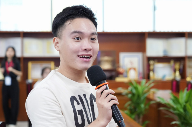 TOP 6 ÉN VÀNG UEF TỰ TIN CHINH PHỤC VÒNG CHUNG KẾT VỚI KỸ NĂNG BIÊN TẬP - DẪN TALKSHOW 38