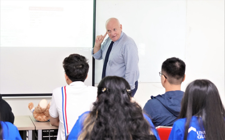 GIẢNG VIÊN QUỐC TẾ: NÂNG TẦM CHẤT LƯỢNG CỦA CHƯƠNG TRÌNH GLOUCESTERSHIRE VIETNAM 33