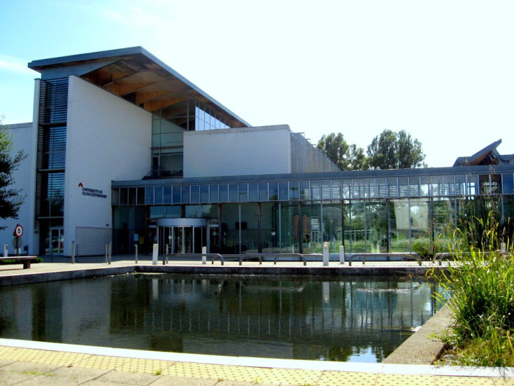 DU HỌC CHUYỂN TIẾP THÔNG MINH CÙNG GLOUCESTERSHIRE VIETNAM 82
