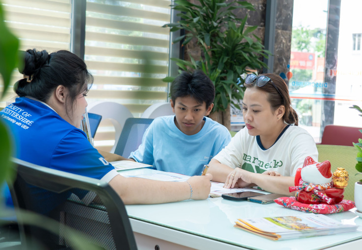PHỤ HUYNH VÀ 2K8 TÌM HIỂU LỘ TRÌNH CỬ NHÂN ANH QUỐC TRƯỚC KỲ THI TỐT NGHIỆP THPT 117