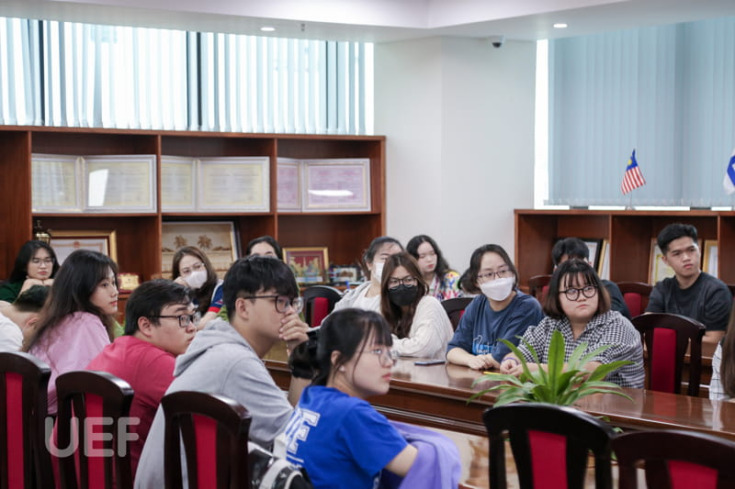 UEFERS BỔ SUNG KIẾN THỨC CHUYÊN NGÀNH TỪ GIÁO SƯ TRƯỜNG ĐẠI HỌC GLOUCESTERSHIRE - ANH QUỐC 82