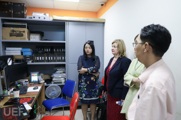 UEF VÀ ĐẠI DIỆN ĐẠI HỌC GLOUCESTERSHIRE THẢO LUẬN VỀ KẾ HOẠCH ĐÀO TẠO TRONG NĂM HỌC MỚI 83