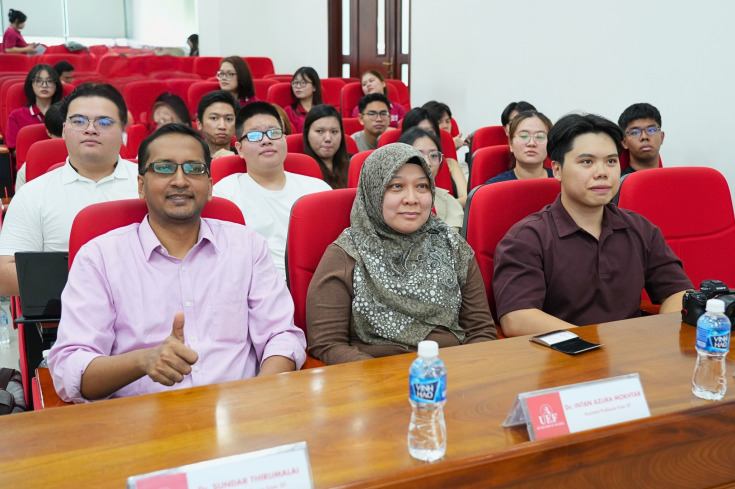 GLOUCESTERSHIRE VIETNAM ĐÓN ĐOÀN SINH VIÊN TRƯỜNG ĐẠI HỌC CÔNG NGHỆ SINGAPORE TRONG CHƯƠNG TRÌNH GIAO LƯU QUỐC TẾ 29