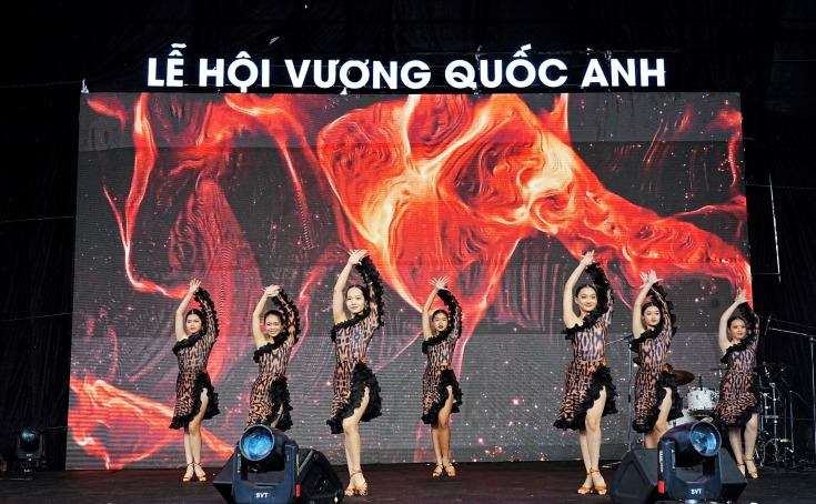 ĐH GLOUCESTERSHIRE THAM GIA LỄ HỘI VƯƠNG QUỐC ANH 2023 21