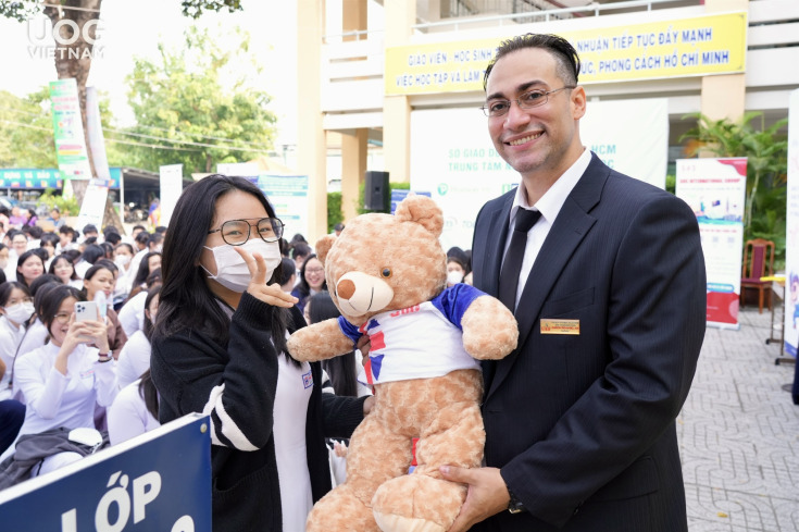 UOG VIETNAM ĐỒNG HÀNH VỚI HỌC SINH KHỐI 12 TRONG CHƯƠNG TRÌNH “ĐÚNG NGHỀ - SÁNG TƯƠNG LAI” NĂM 2024 21