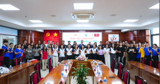 KHAI MẠC VÒNG TĂNG TRƯỞNG CUỘC THI VIETNAM ESG CHALLENGE 2025 TẠI UEF