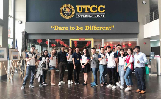 SINH VIÊN UEF CHÍNH THỨC KHỞI ĐỘNG HỌC KỲ QUỐC TẾ 2B TẠI THÁI LAN