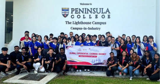 SINH VIÊN GLOUCESTERSHIRE VIETNAM GIAO LƯU VĂN HÓA VÀ KHÁM PHÁ MÔ HÌNH ĐÀO TẠO KẾT HỢP DOANH NGHIỆP TẠI PENINSULA COLLEGE