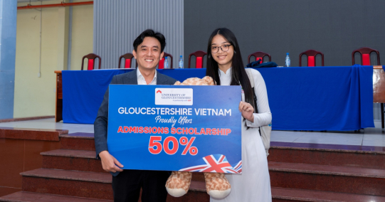 ƯU ĐÃI HỌC BỔNG DÀNH CHO HỌC SINH TRƯỜNG CHUYÊN TẠI GLOUCESTERSHIRE VIETNAM