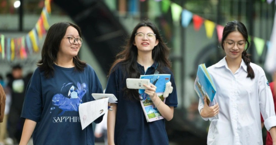 ĐỀ THI VÀ GỢI Ý ĐÁP ÁN MÔN ĐỊA LÝ THI TỐT NGHIỆP THPT 2024