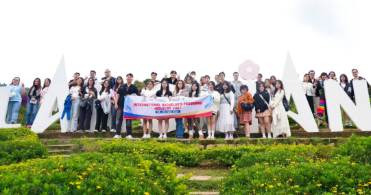 CƠ HỘI KIẾN TẬP VÀ TRẢI NGHIỆM THỰC TẾ TẠI DOANH NGHIỆP VỚI CHƯƠNG TRÌNH INDUSTRY VISIT - IBUS104 (2024 - 2025)